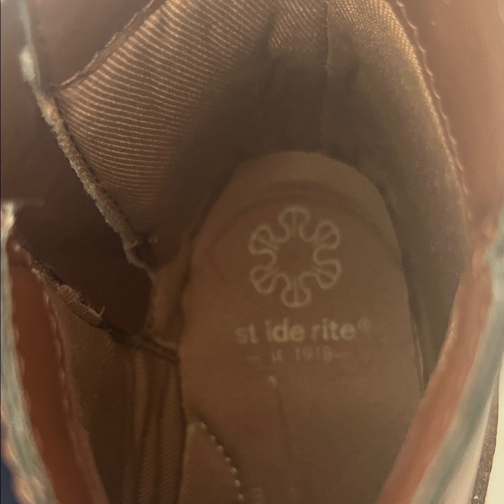 Stride Rite Chestnut Kids Boots - Picture 2 of 10